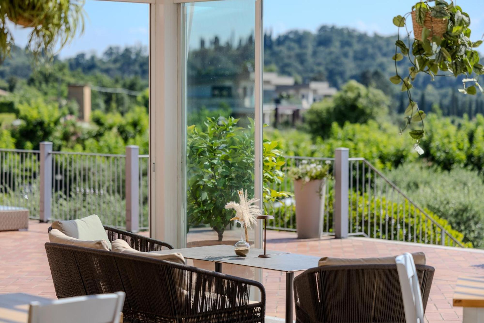 Hotel Boffenigo - The Golden Hour Costermano Bagian luar foto