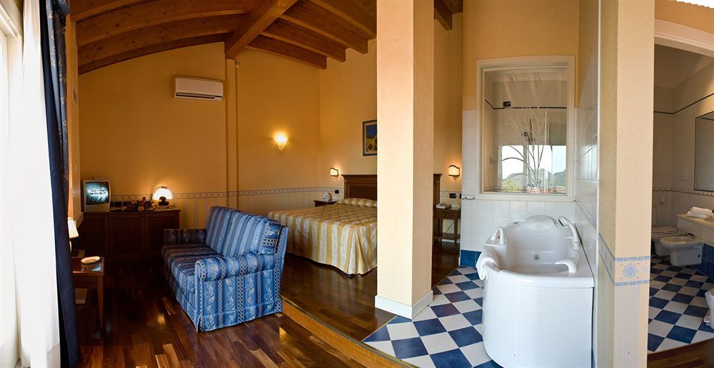 Hotel Boffenigo - The Golden Hour Costermano Bagian luar foto